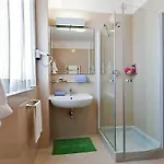 Aparthotel Carl&do