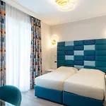 Carl&do Aparthotel Baveno