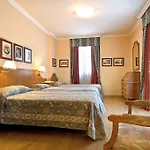 Carl&do Aparthotel