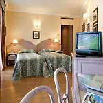 Carl&do Aparthotel