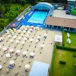 Aparthotel Carl&do Baveno