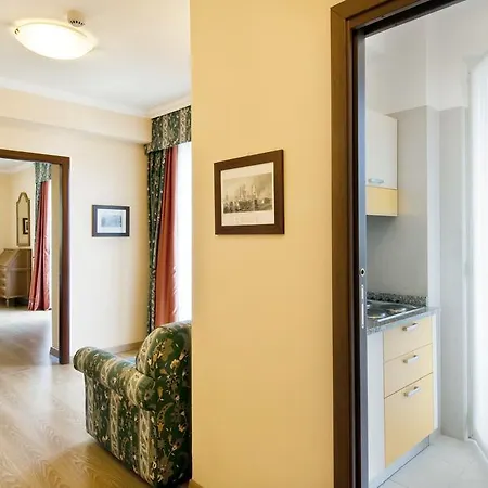 Carl&do Baveno