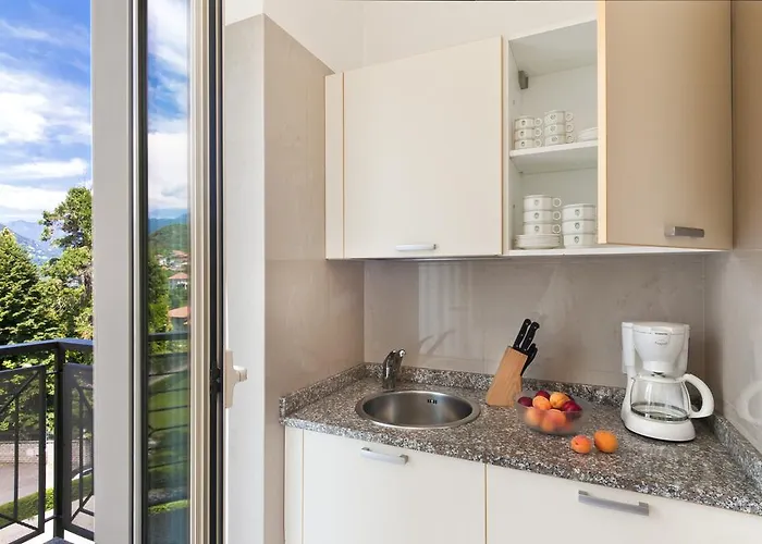 Carl&do Aparthotel Baveno