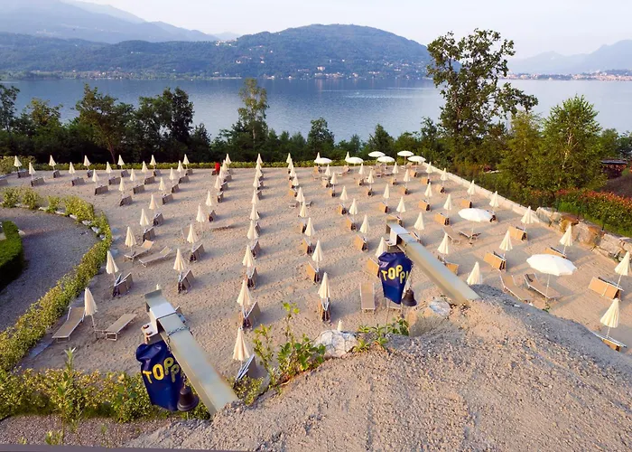 Carl&do Aparthotel 4*