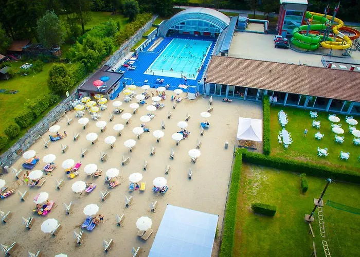 Aparthotel Carl&do Baveno